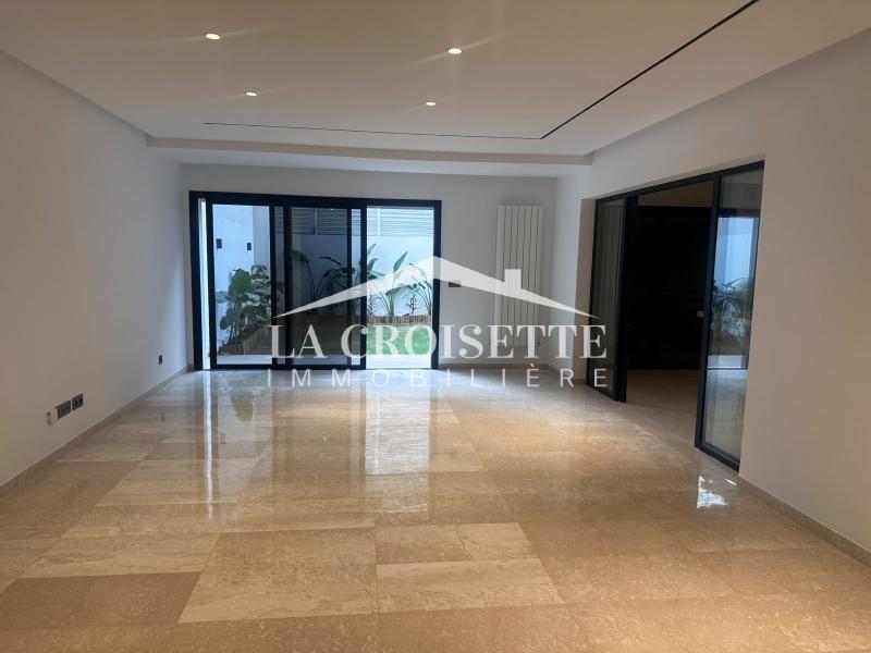 Duplex S+2 à Ain Zaghouan Sud